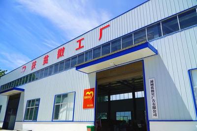 通城縣關刀鎮:涂附磨具“小產業”托起脫貧致富“大幸福”